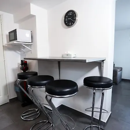 T2 Cosy Entre Calme Et Proximite *