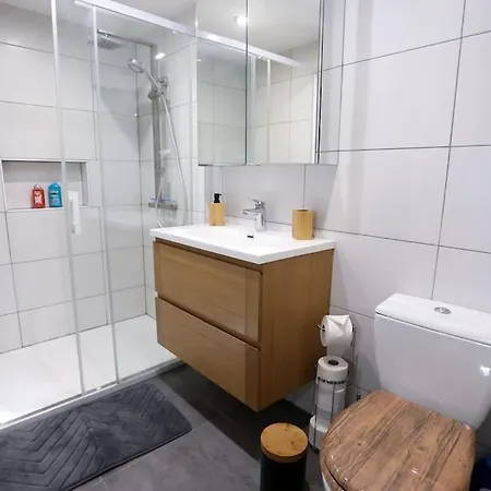 T2 Cosy Entre Calme Et Proximite Apartment