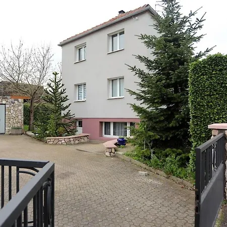 Apartment T2 Cosy Entre Calme Et Proximite